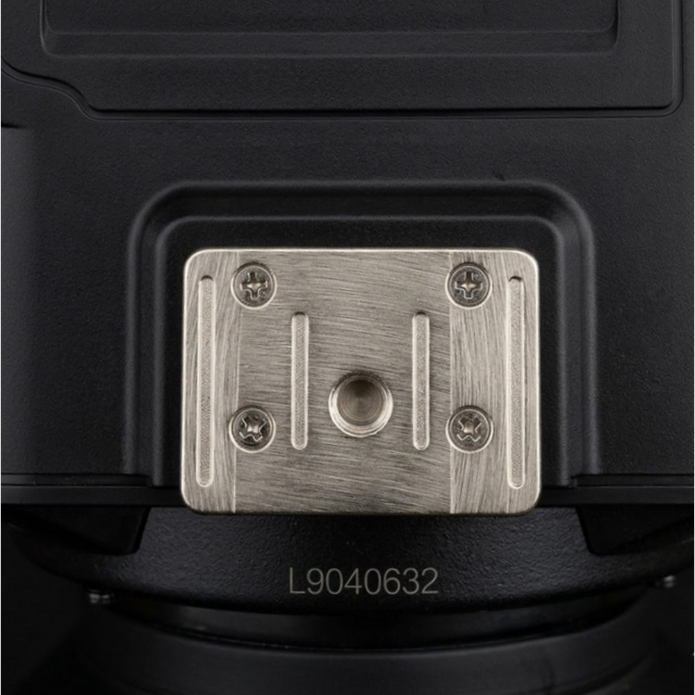 Yongnuo YNLUX100, YNLUX200 Metal Plate